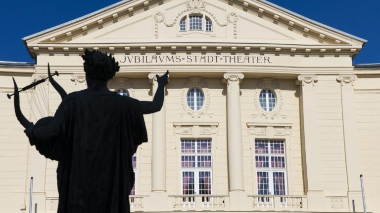 Read more about the article Stadttheater Baden & Sommerarena
